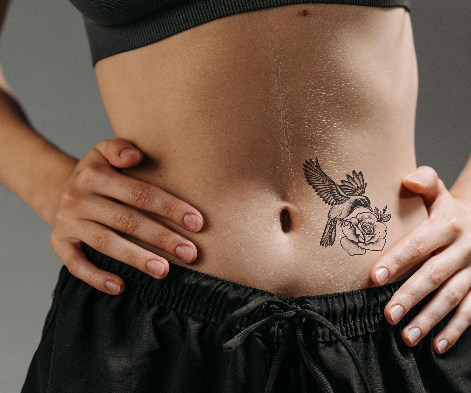 Blüten-Kolibri (Schattentattoo)